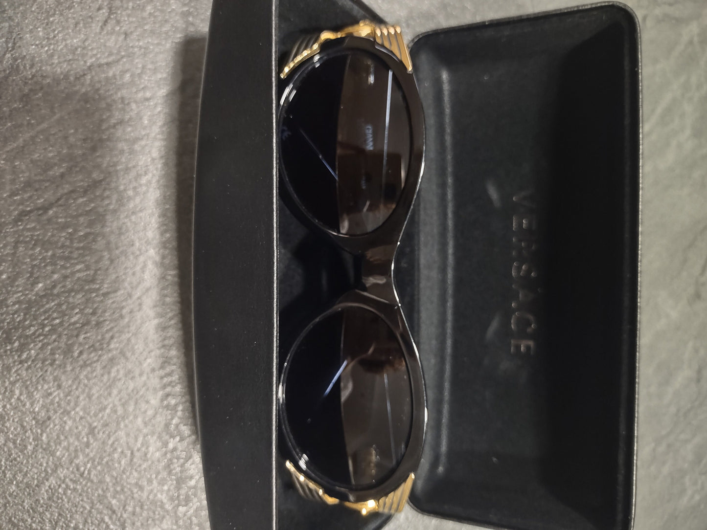 Versace 423 occhiali da sole vintage montatura in oro occhiali gafas anni '90 y2k NOS Notorius