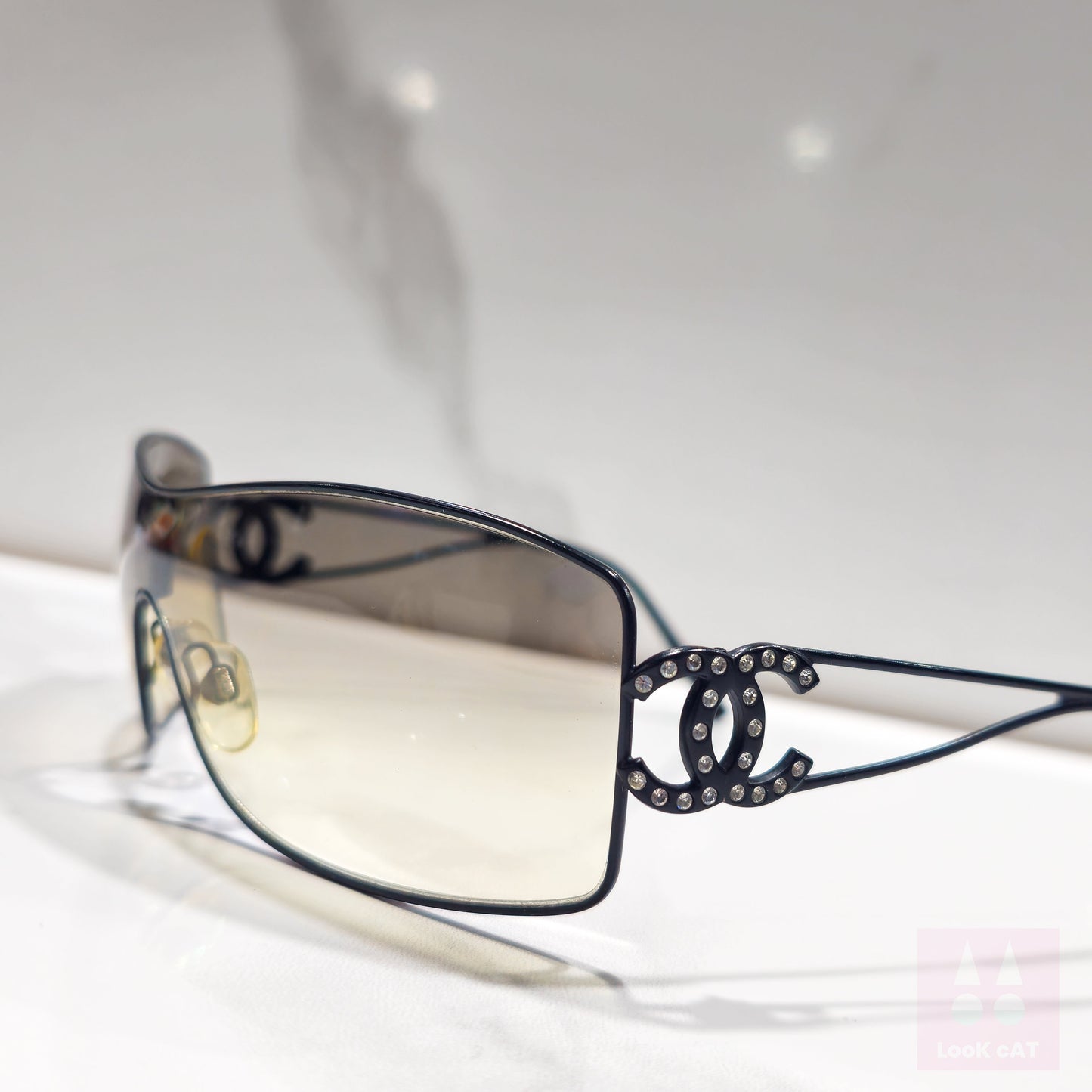 Occhiali da sole Chanel modello 4072 lunette brille tonalità y2k rimless