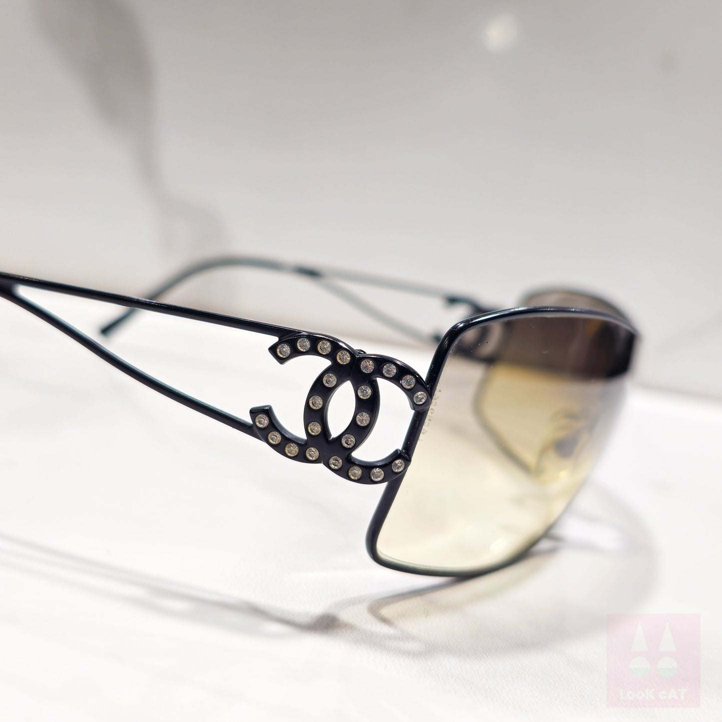 Occhiali da sole Chanel modello 4072 lunette brille tonalità y2k rimless