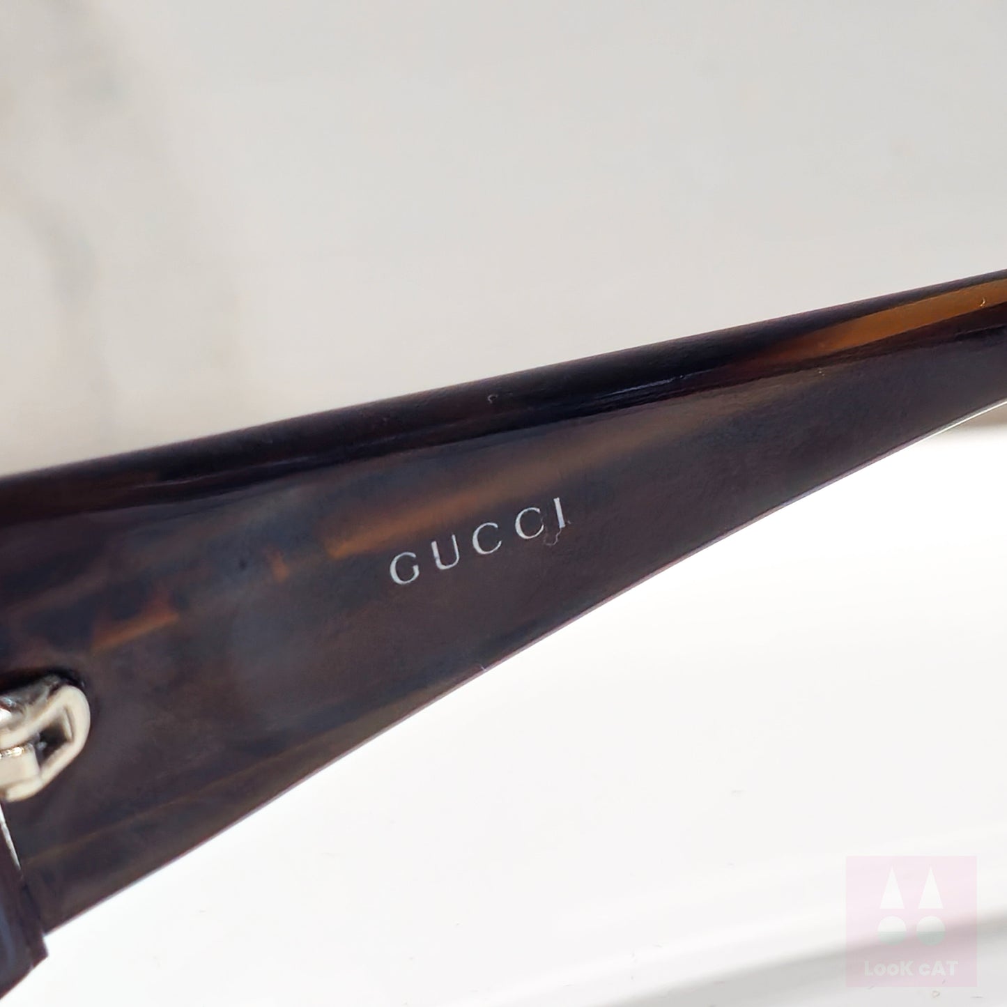 Occhiali da sole vintage Gucci GG 2526 occhiali lunette brille y2k anni ’90 Tom Ford era Bella Hadid