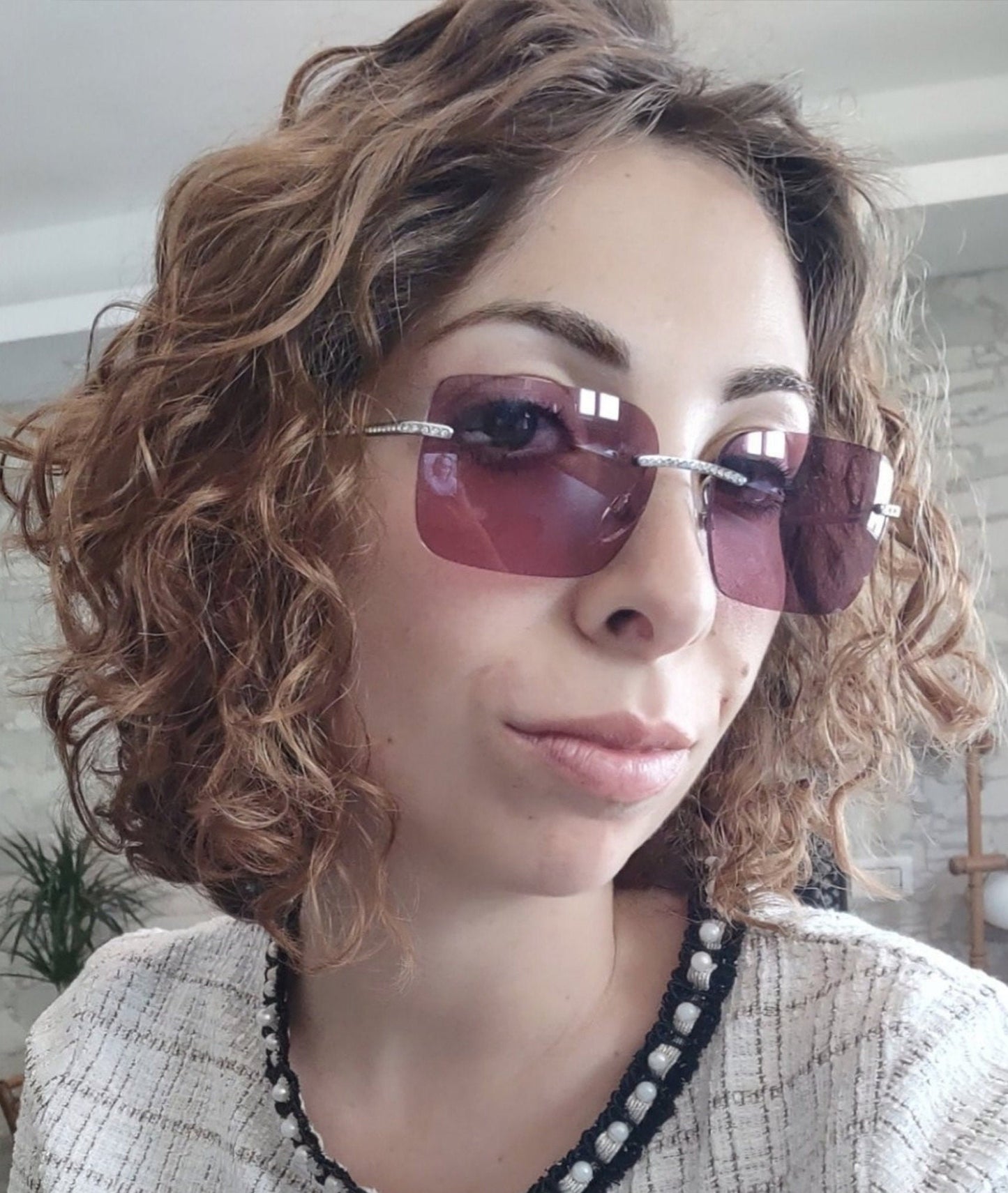 Occhiali da sole Chanel modello 4101 Lenti rosa lunetta brille sfumature y2k senza montatura