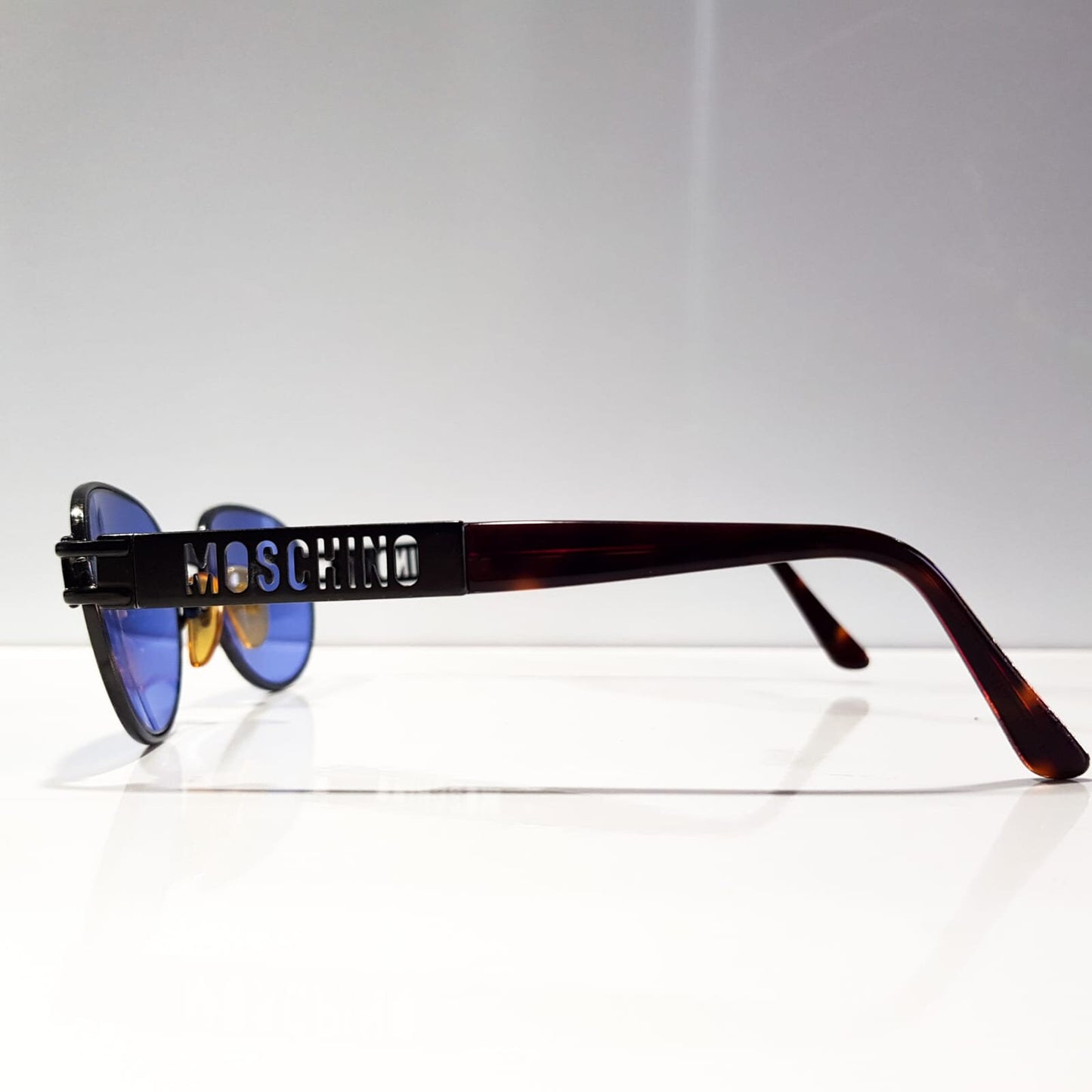 Moschino sunglasses frame italy lunette brille round lens 90s