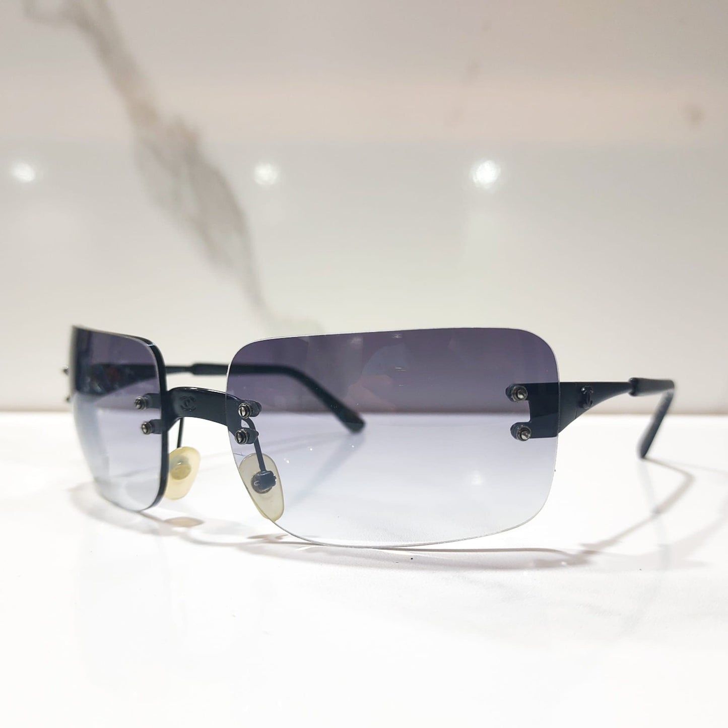 Occhiali da sole Chanel modello 4005 lunette brille y2k shades senza montatura