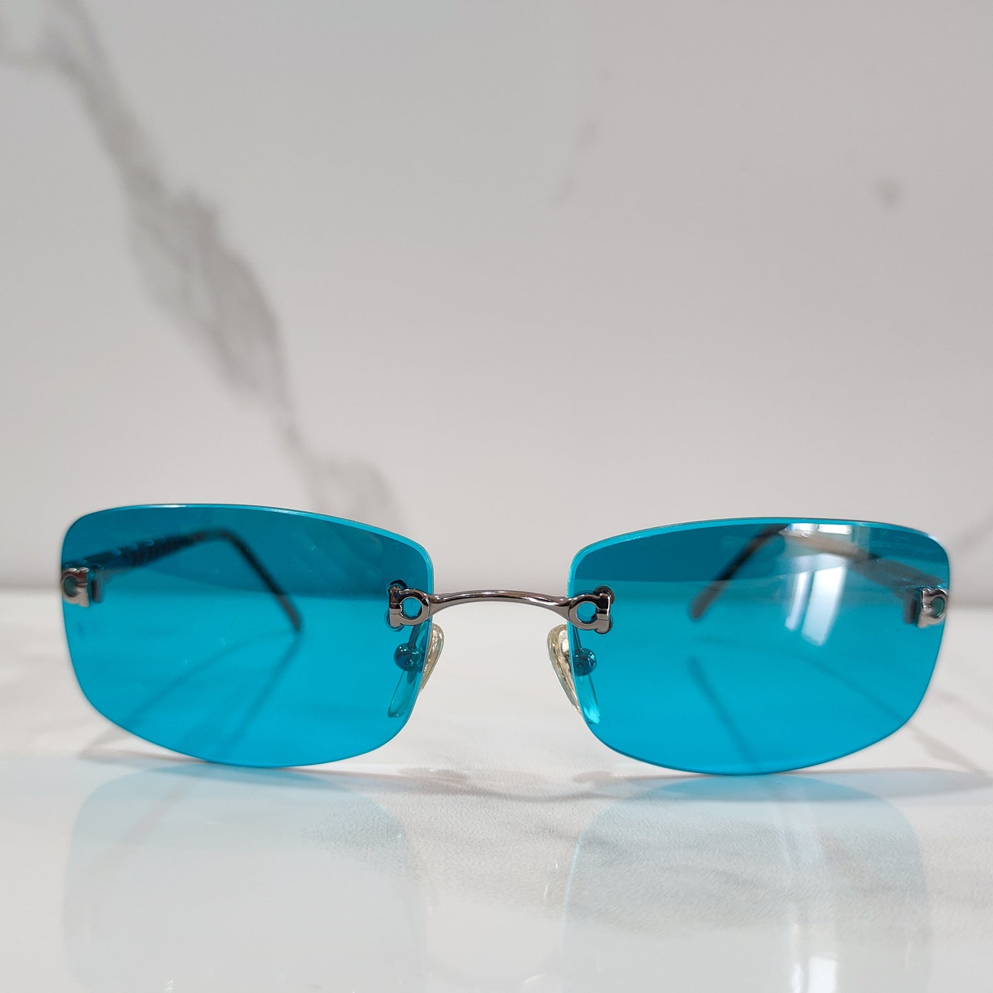 Ferragamo 型号 1036 无框太阳镜 rimeless bezel brille 90 年代色调