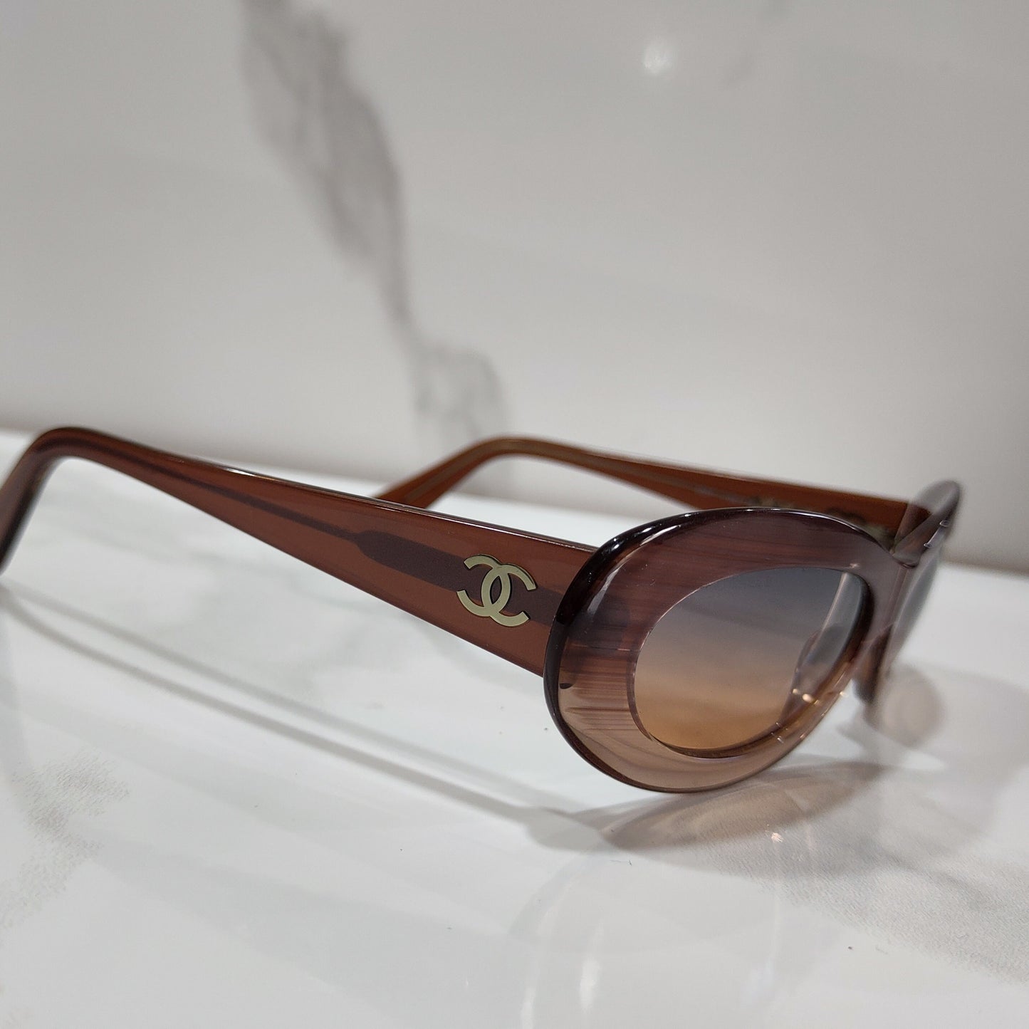 Chanel modello 5007 iconici occhiali da sole lunetta brille 90s tonalità