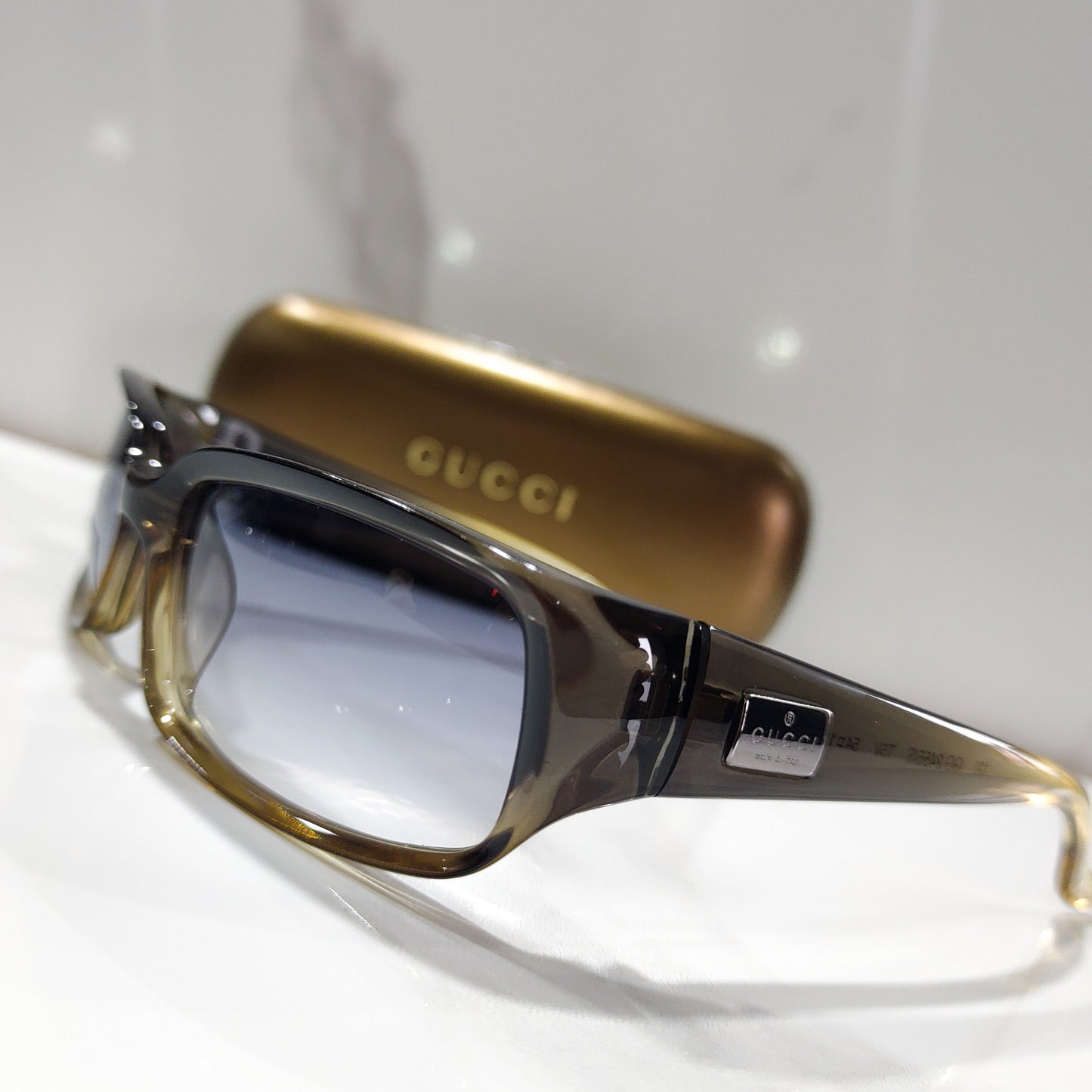 Occhiali da sole vintage Gucci GG 2455 occhiali lunetta brille y2k mai usati