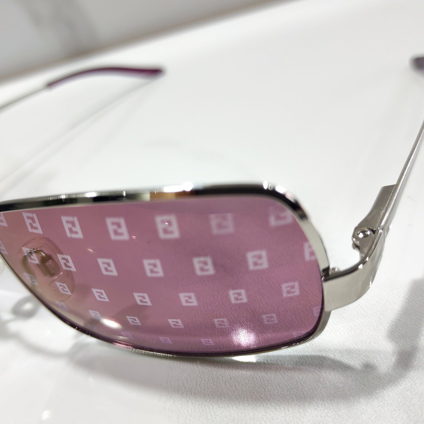 Fendi modello SL7331 occhiali da sole lunetta brille y2k sfumature monogramma pattern