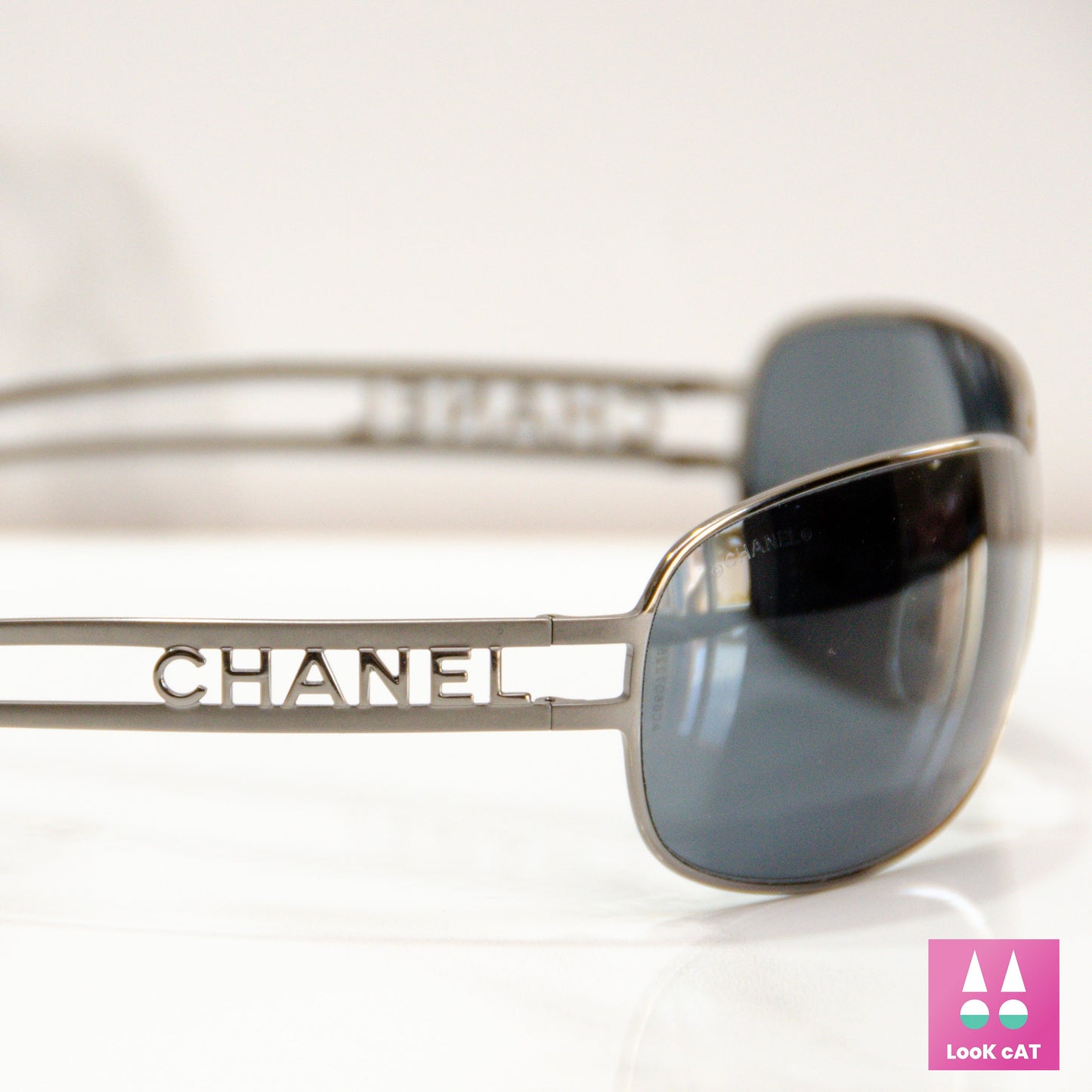 Occhiali da sole Chanel modello 4149 Nos lunette brille y2k shades new old stock