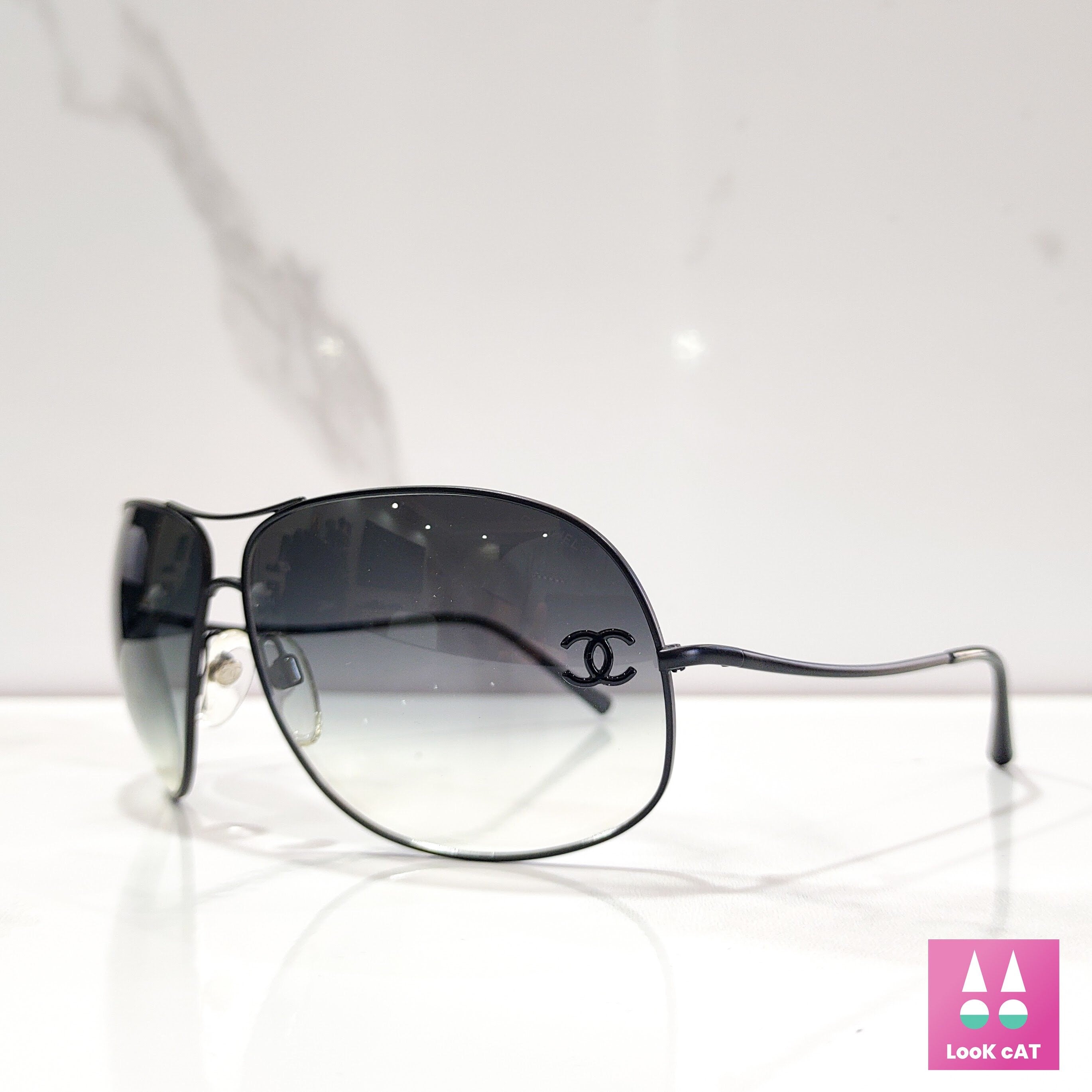 CHANEL Aviator sunglasses in c622s8 - black/ gray polarized
