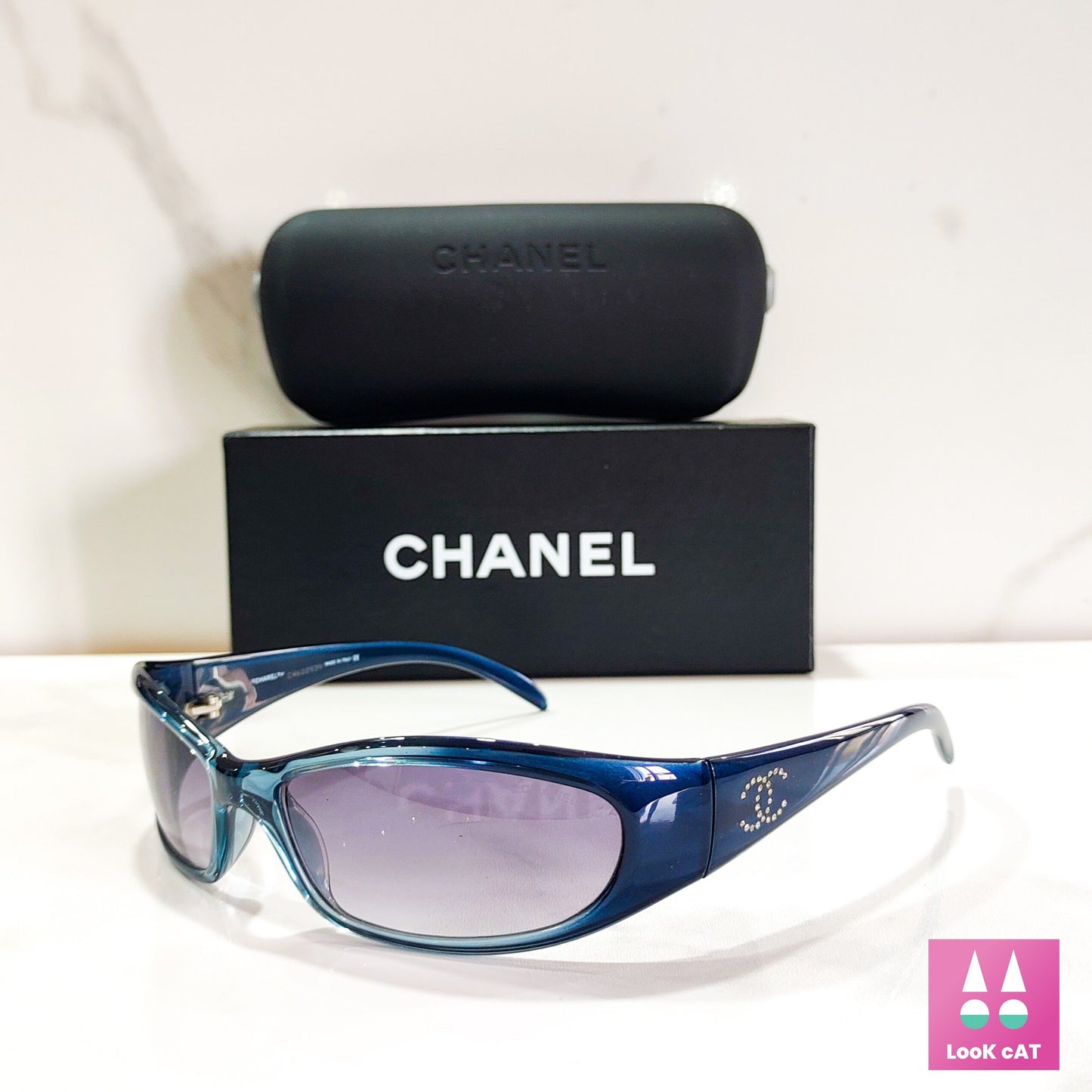 CHANEL, Accessories, Hp Vintage Chanel Blue Y2k Rimless Cat Eye Sunglasses  403 C 0372