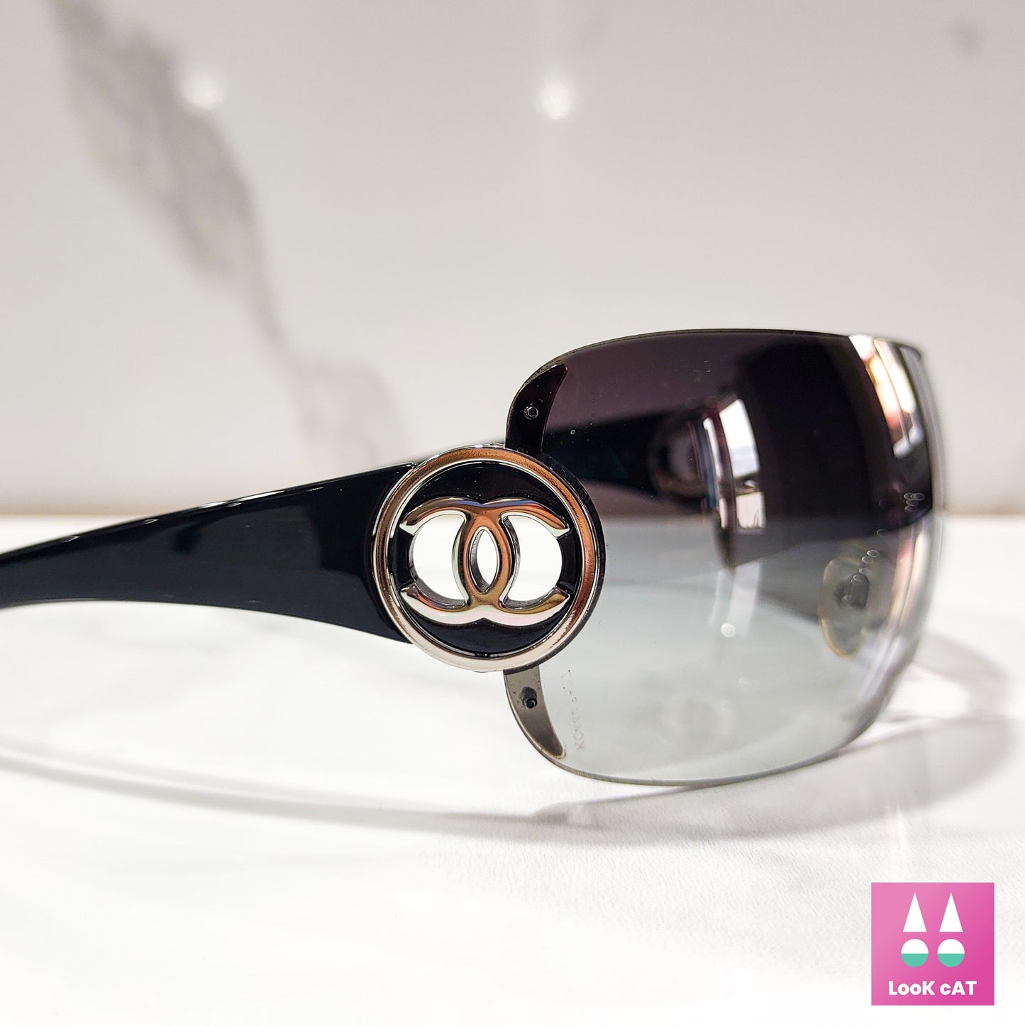 Occhiali da sole Chanel modello 4145 wrap shield lunetta brille sfumature y2k