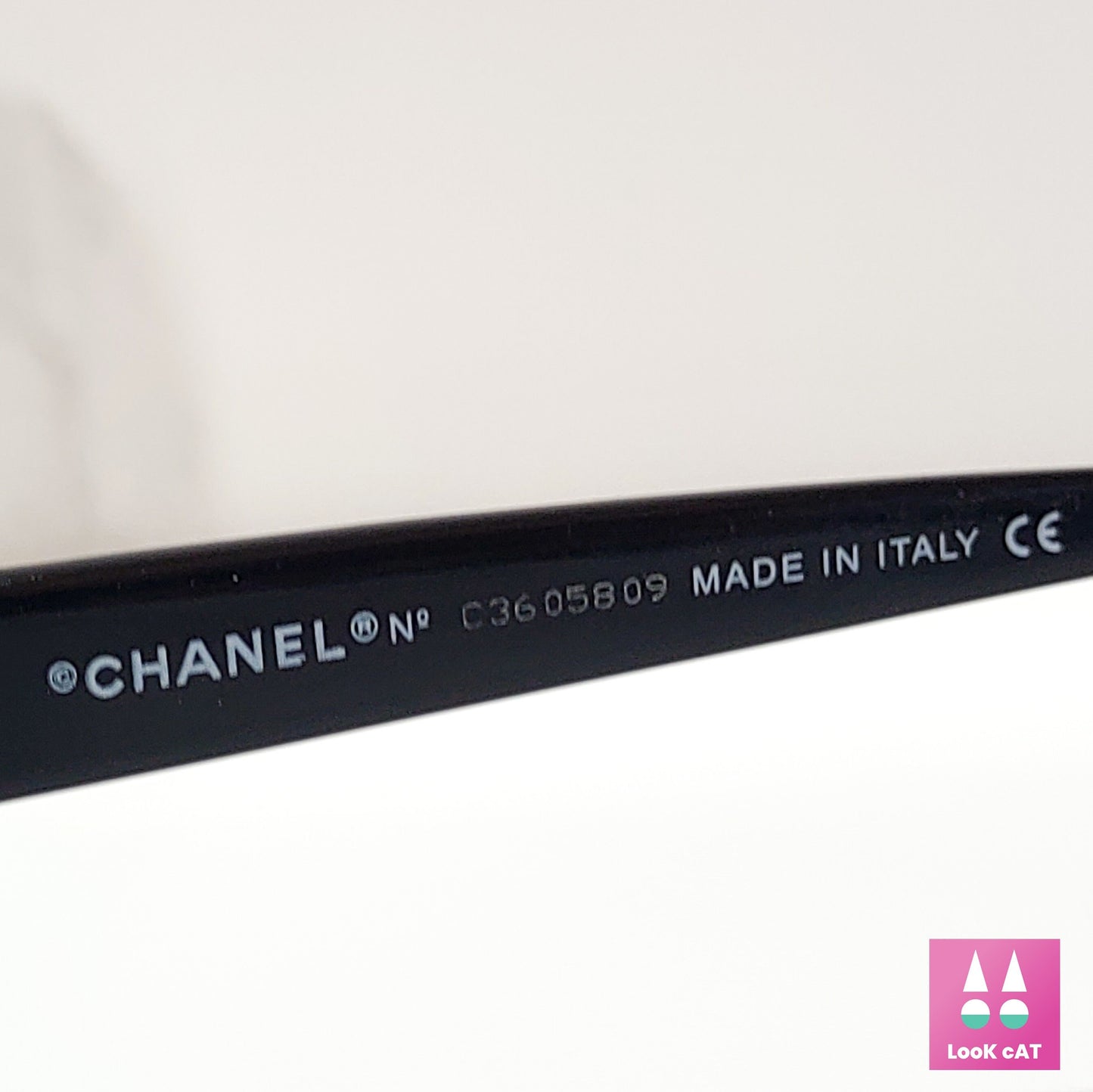 Occhiali da sole Chanel modello 5050 lunette brille tonalità y2k senza montatura