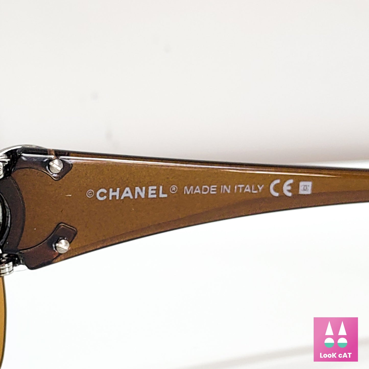 Occhiale da sole Chanel modello 4119 lunetta tonalità brille anni '90