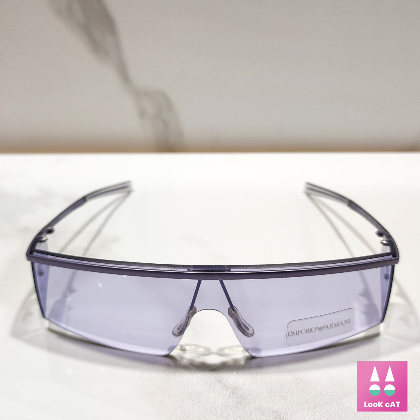Occhiali da sole Emporio Armani 9033 a scudo avvolgente lunetta brille y2k tonalità cyber